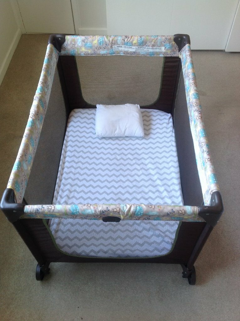 cosco travel crib